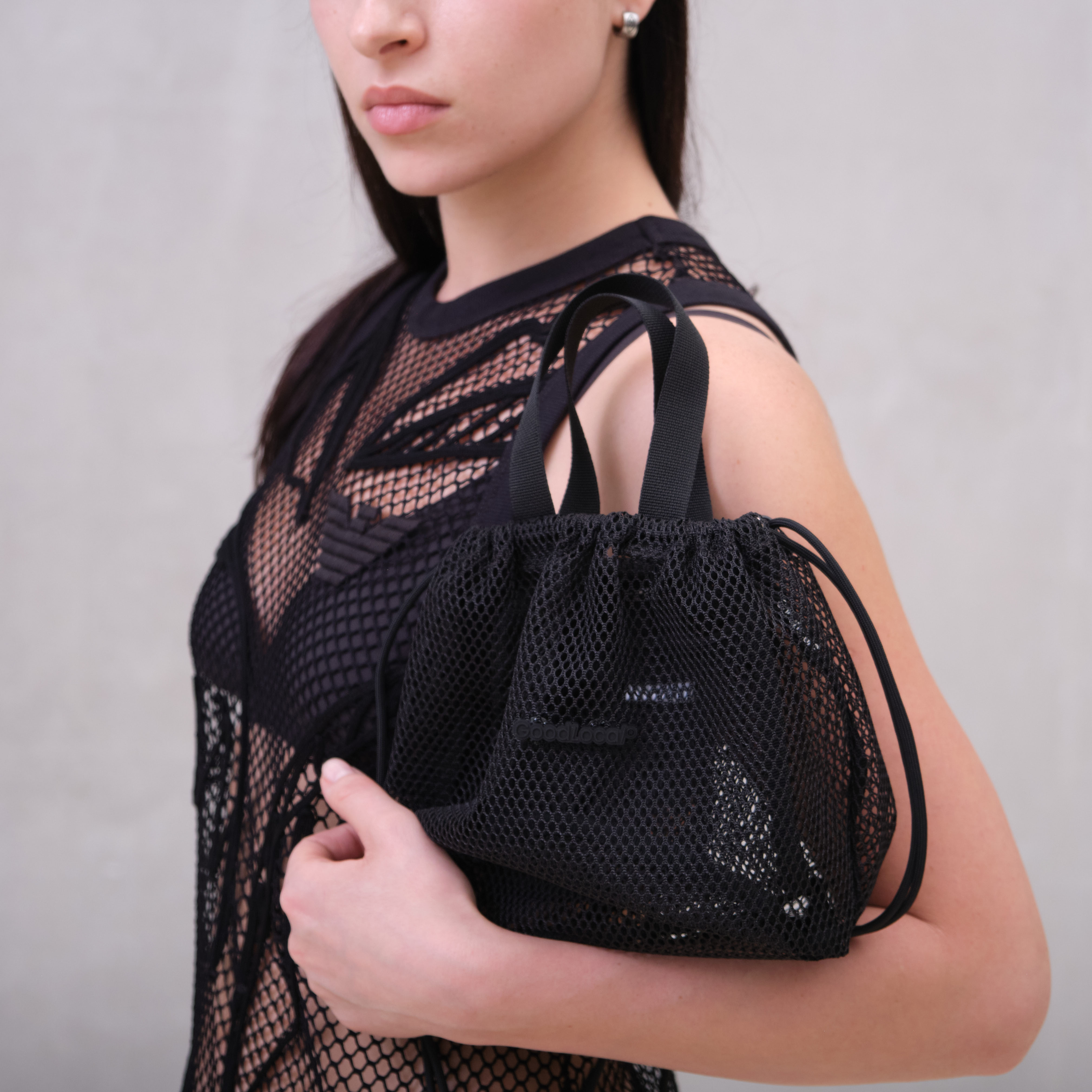 картинка Сумка Pouch Bag Mesh Line Black от магазина Good local