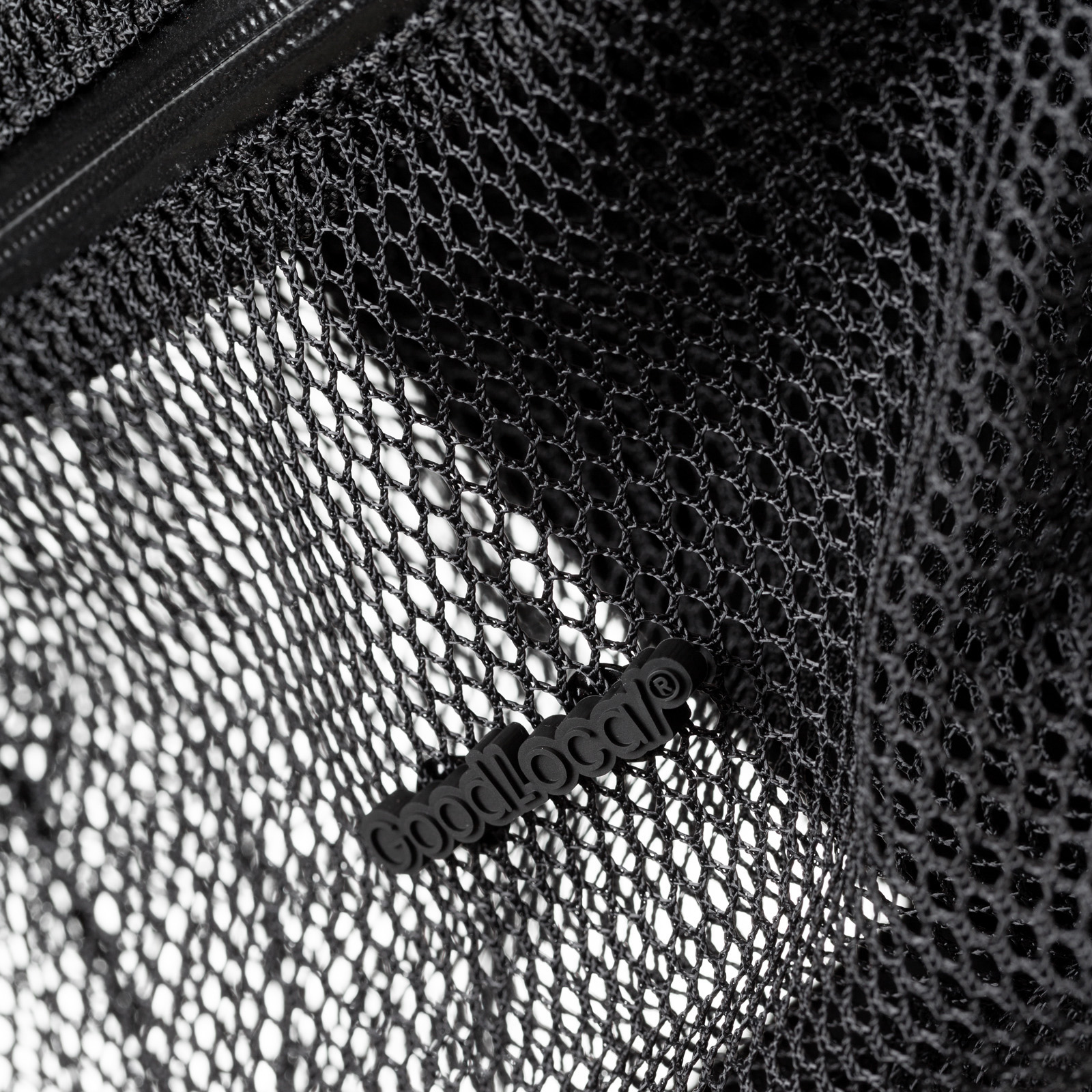 картинка Рюкзак Daypack Mesh Line Black от магазина Good local
