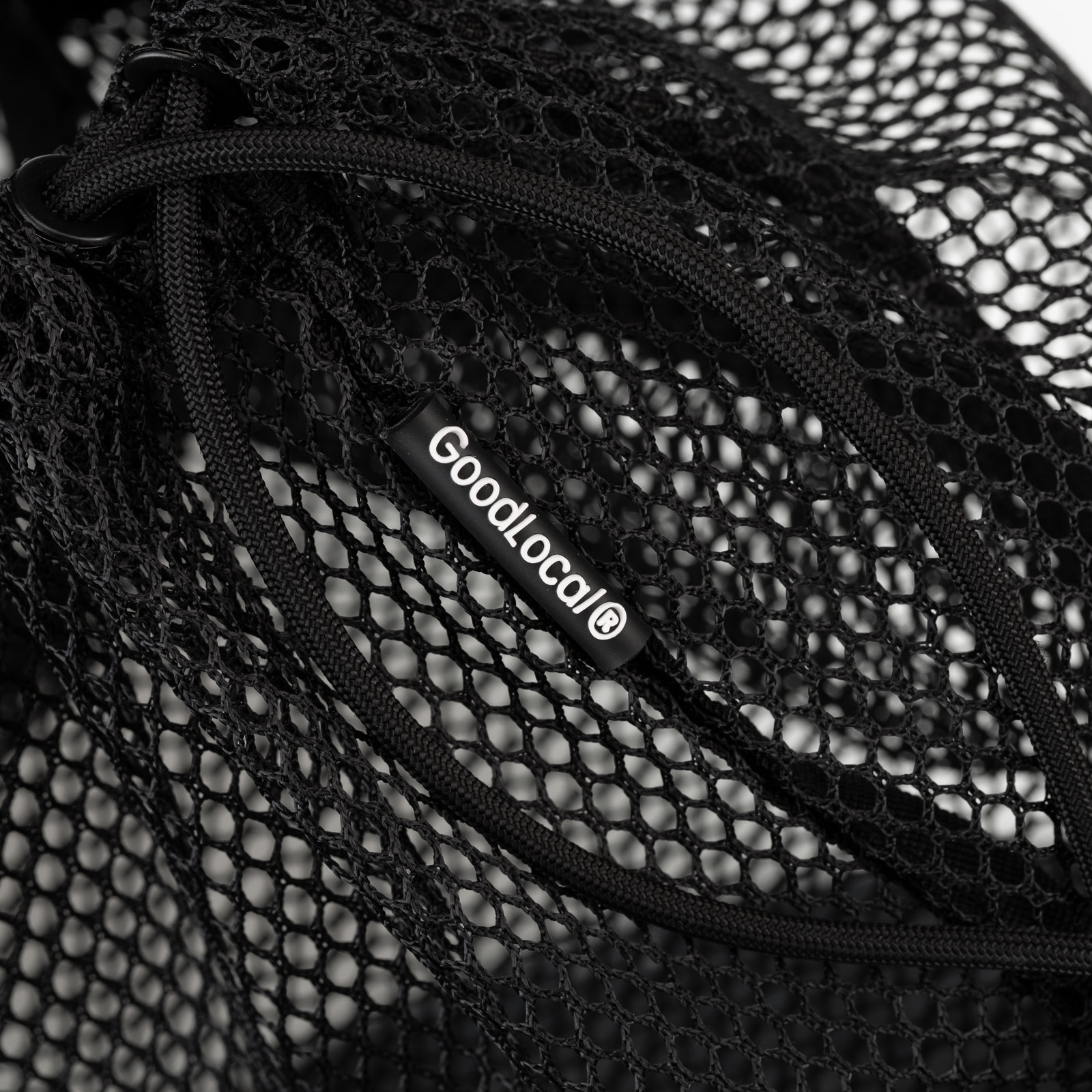 картинка Сумка Pouch Bag Mesh Line Black от магазина Good local